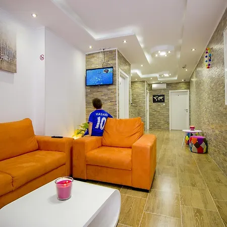 Dioklecijan Delux Hostel *